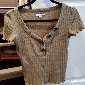 American eagle t-shirt